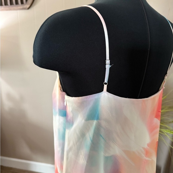 Cynthia Steffe • Jayme Watercolor V Neck Slip Dress - Picture 6 of 14